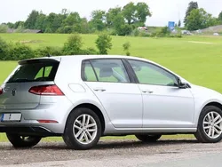 Silber Gebraucht 2019 VW Golf Alltrack Comfortline Kombi | 17.900 €
