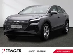 Taifungrau metallic Gebraucht 2022 Audi Q4 Sportback e-tron Basis SUV | 31.880 € (Teuer)