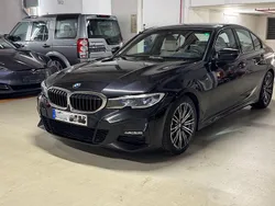 Saphirschwarz Gebraucht 2019 BMW 330 M Sport Limousine | 30.821 € (Fairer Preis)