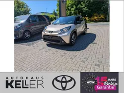 Ginger beige metallic/dach mys Neu 2025 Toyota Aygo Kleinwagen | 19.960 €
