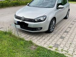 Silber Gebraucht 2009 VW Golf VI Kleinwagen | 7.499 € (Etwas zu teuer)