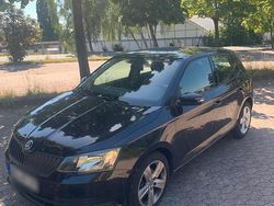 Schwarz Gebraucht 2016 Skoda Fabia Cool Edition Kleinwagen | 6.290 € (Guter Preis)