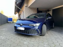 Blau Gebraucht 2021 VW Golf VIII GTE Limousine | 23.499 € (Guter Preis)