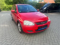 Magma rot (b) Gebraucht 2006 Opel Corsa Edition Kleinwagen | 1.999 € (Guter Preis)