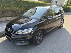 Schwarz Gebraucht 2017 VW Touran Highline Van / Kleinbus | 20.900 € (Guter Preis)