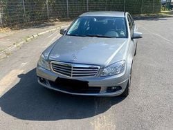 Grau Gebraucht 2009 Mercedes C180 Limousine | 3.500 € (Superpreis)