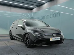 Schwarz Gebraucht 2024 VW Golf VIII R Limousine | 38.749 € (Superpreis)