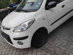 Weiß Gebraucht 2009 Hyundai i10 Kleinwagen | 450 €