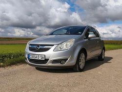 Silber Gebraucht 2006 Opel Corsa Limousine | 2.800 € (Fairer Preis)