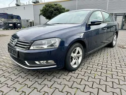 Blau Gebraucht 2012 VW Passat Trendline Limousine | 11.480 € (Fairer Preis)