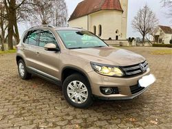 Beige Gebraucht 2013 VW Tiguan Life SUV | 14.444 € (Etwas zu teuer)