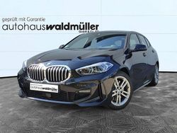 Saphirschwarz metallic Gebraucht 2023 BMW 120 Shadowline Kleinwagen | 36.801 € (Teuer)