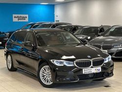 Schwarz ii Gebraucht 2022 BMW 318 Sport Line Kombi | 23.297 € (Fairer Preis)
