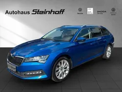 Blau Gebraucht 2020 Skoda Superb Kombi | 21.390 € (Guter Preis)