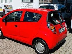 Rot Gebraucht 2012 Chevrolet Spark Kleinwagen | 1.950 € (Guter Preis)