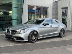Grau Gebraucht 2015 Mercedes CLS63 AMG AMG Limousine | 74.900 €