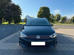 Grau Gebraucht 2018 VW Touran Comfortline Van / Kleinbus | 14.499 € (Superpreis)