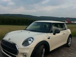 Weiß Gebraucht 2019 Mini ONE Kleinwagen | 10.500 € (Superpreis)