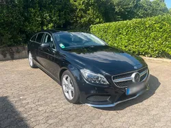 Schwarz Gebraucht 2016 Mercedes CLS350 Shooting Brake Kombi | 29.900 € (Teuer)