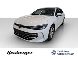 Pure white Gebraucht 2025 VW Passat Business Kombi | 38.390 € (Superpreis)