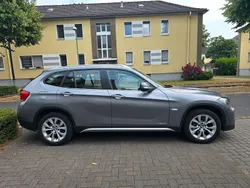 Grau Gebraucht 2011 BMW X1 SUV | 14.400 € (Etwas zu teuer)