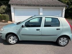 Grün Gebraucht 2003 Fiat Punto Kleinwagen | 2.600 € (Teuer)