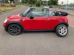 Rot Gebraucht 2009 Mini Cooper Cabriolet Cabrio | 5.150 € (Guter Preis)