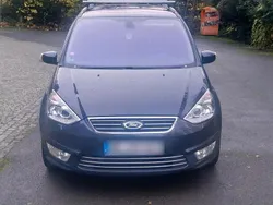 Grau Gebraucht 2012 Ford Galaxy Van / Kleinbus | 11.000 € (Etwas zu teuer)