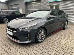 Grau Gebraucht 2021 Kia ProCeed GT Kleinwagen | 22.950 € (Fairer Preis)