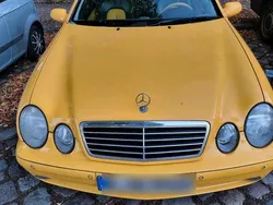 Gelb Gebraucht 1998 Mercedes CLK320 Coupé | 7.900 €