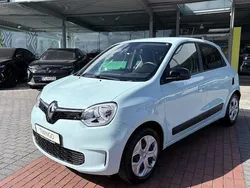 Pastellblau (blau) Gebraucht 2021 Renault Twingo SE Kleinwagen | 9.450 € (Fairer Preis)