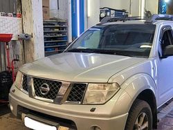Silber Gebraucht 2006 Nissan Navara Abholung | 5.999 € (Superpreis)