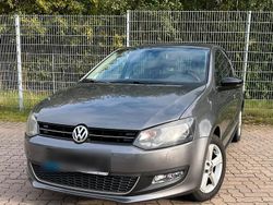 Grau Gebraucht 2012 VW Polo Style Kleinwagen | 3.990 € (Fairer Preis)