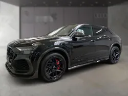 Schwarz metallic Gebraucht 2023 Audi RS Q8 Advanced Plus SUV | 242.790 €