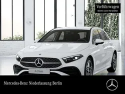 Weiß Gebraucht 2025 Mercedes A200 AMG Limousine | 35.850 € (Fairer Preis)