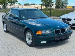 Grün Gebraucht 1994 BMW 325 Coupé | 10.200 €