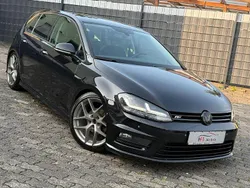 Schwarz Gebraucht 2014 VW Golf VII Cup Limousine | 8.800 € (Fairer Preis)