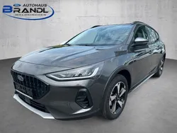 Grau Gebraucht 2023 Ford Focus Active X Limousine | 23.900 € (Fairer Preis)