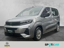 Grau Gebraucht 2024 Opel Combo Life Kombi | 24.940 € (Etwas zu teuer)