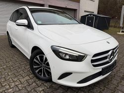 Weiß Gebraucht 2021 Mercedes B180 Van / Kleinbus | 21.500 € (Fairer Preis)