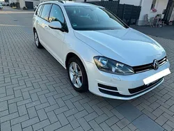 Weiß Gebraucht 2014 VW Golf VII Comfortline Kombi | 7.450 € (Fairer Preis)