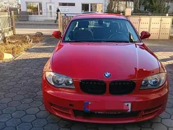 Rot Gebraucht 2010 BMW 120 Coupé Coupé | 5.300 € (Fairer Preis)