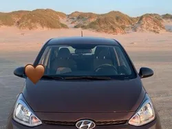 Braun Gebraucht 2015 Hyundai i10 Kleinwagen | 6.300 € (Fairer Preis)