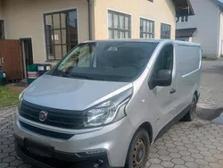 Silber Gebraucht 2016 Renault Trafic Van | 8.500 € (Guter Preis)