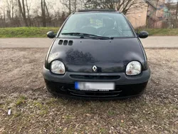 Schwarz Gebraucht 2007 Renault Twingo Kleinwagen | 1.799 € (Fairer Preis)