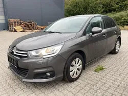 Grau Gebraucht 2018 Citroën C4 Limousine | 6.800 € (Fairer Preis)