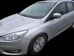 Silber Gebraucht 2016 Ford Focus Kombi | 3.990 € (Guter Preis)