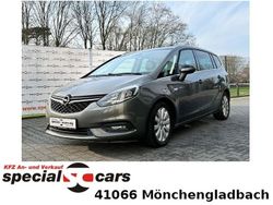Braun Gebraucht 2017 Opel Zafira Innovation Van / Kleinbus | 17.900 € (Teuer)
