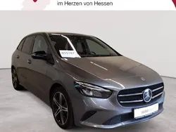 Mercedes B200