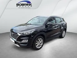 Phantom black / mic Gebraucht 2019 Hyundai Tucson Trend SUV | 18.990 € (Fairer Preis)